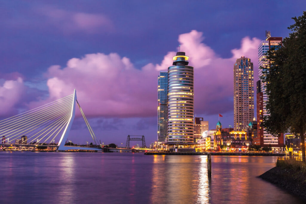 The_colour_of_anthony_benjamin_Havenbedrijf_Rotterdam